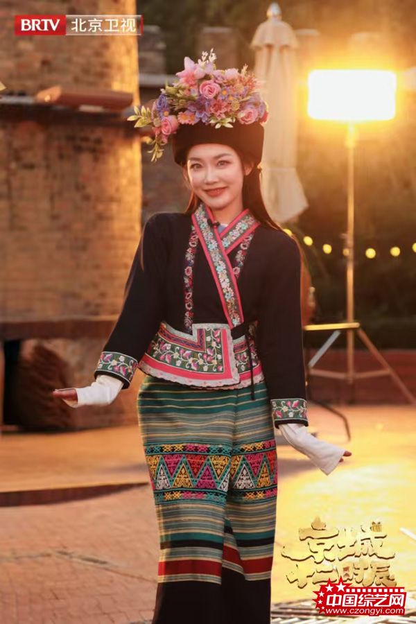 窑厂趣游，乐享非遗！《京城十二时辰》第五季第四期今日播出！