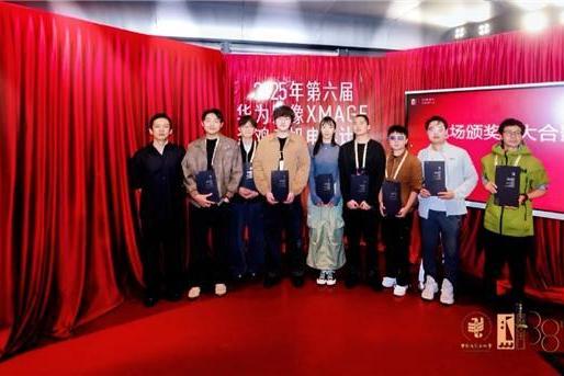 导演邢新彦带大学生斩获金鸡奖！让00后青年共圆电影梦