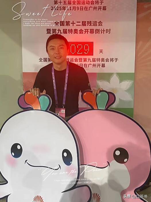 同样是武术演员，谢苗登上全运会舞台，和释小龙走上了不一样的路