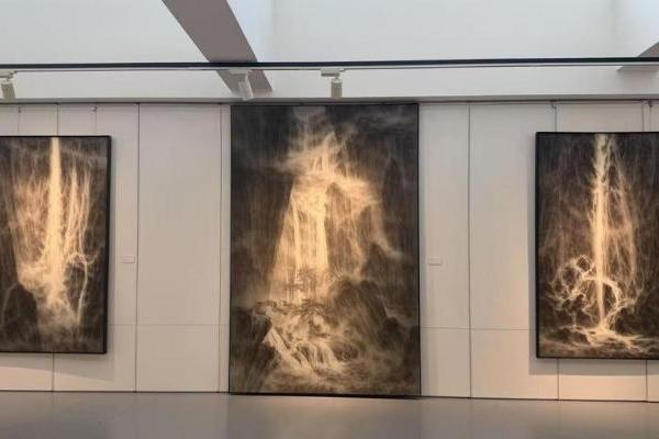 《书画里的中国》系列直播：陈威“时间的叠影”导览,笔墨解码山水艺术蜕变