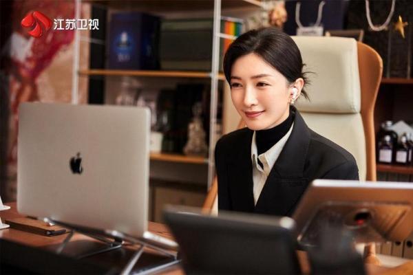 《夜色正浓》1月29日登江苏卫视开播 江疏影、佟大为携手演绎情感纠葛