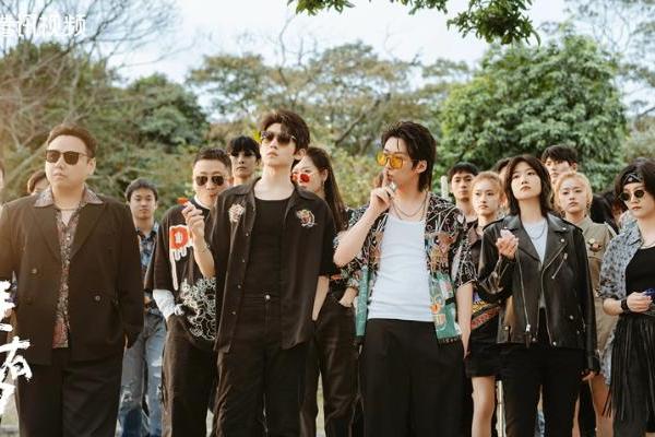 贺岁迎新看《年少有为》 1月31日 彭昱畅林允刘冠麟王天放 开年见富提前过大年！