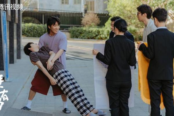 贺岁迎新看《年少有为》 1月31日 彭昱畅林允刘冠麟王天放 开年见富提前过大年！