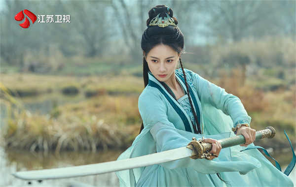 江苏卫视《千香》今晚开播，宋威龙、鞠婧祎领衔主演
