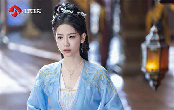 江苏卫视《千香》今晚开播，宋威龙、鞠婧祎领衔主演