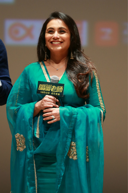 嗝嗝老师北京首映主创拉妮穆赫吉上演印度好声音