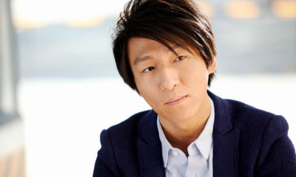 陈羽凡11月28日,有网曝消息称歌手羽凡因吸毒被抓.