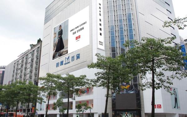 UNIQLO全新LifeWear品牌代言人就是女神徐若瑄，她身上整套直接包！