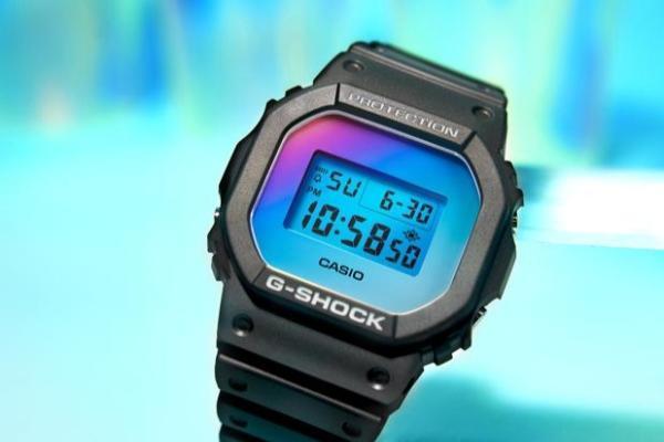 炫彩来袭，敢玩敢潮！G-SHOCK 夏日炫色系列炫动夏日