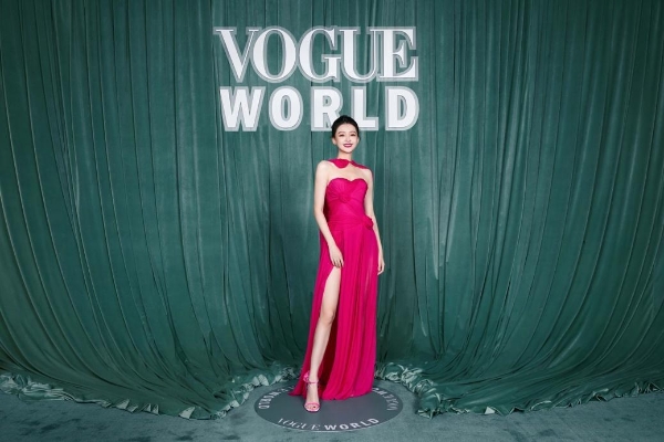 史诗级沉浸式视听盛宴，光影见证百年时尚变迁——2022 VOGUE World大展金秋10月登陆上海