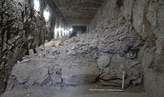 古埃及墓|距今3500年！古埃及墓中发现“垃圾场”，里面堆满了供奉生育女神的祭品