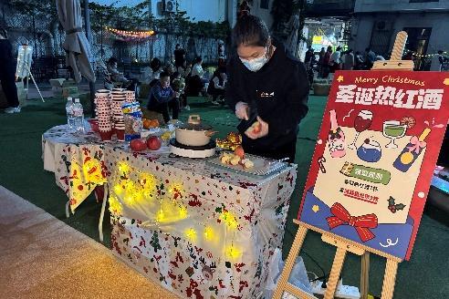 暖意星光夜，魔方游园会：打造Z时代年轻人情感归宿价值探索