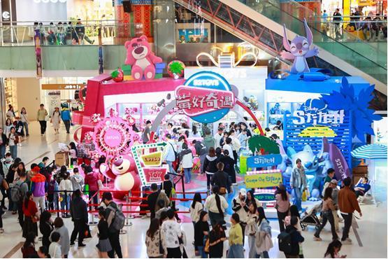 大悦真橙季圆满收官：35亿消费激活城市活力，2600万人共筑温暖生活