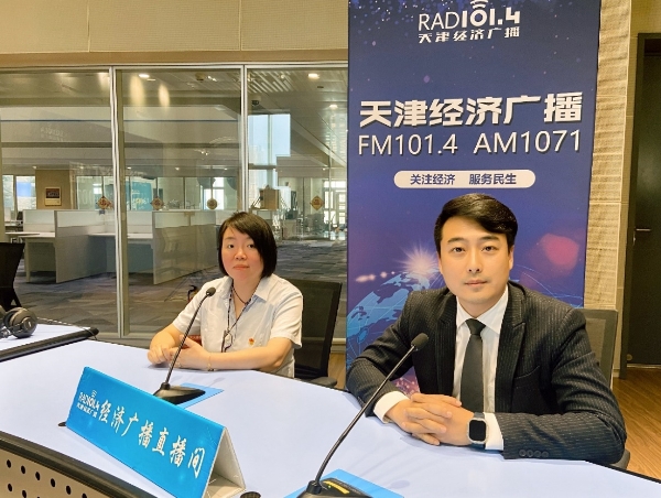 走进电台直播间：AED急救守护与社区义警的“警社企”共建共治
