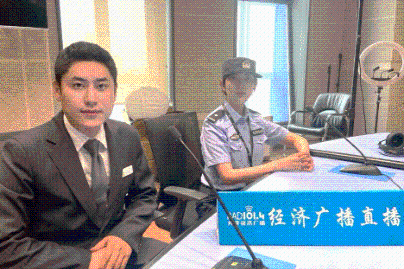 走进电台直播间：AED急救守护与社区义警的“警社企”共建共治