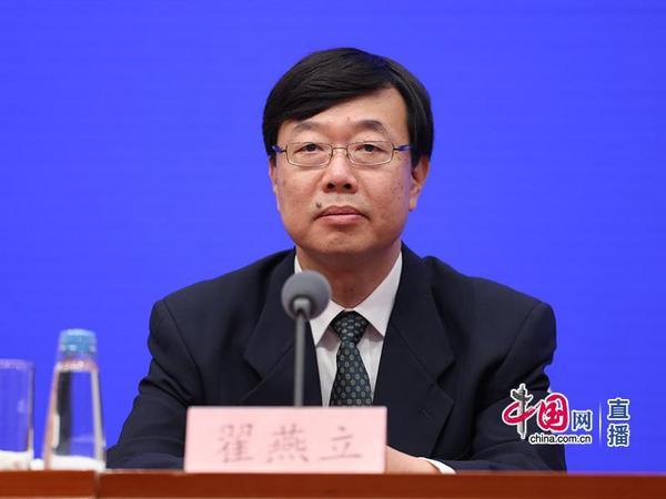 人力资源社会保障部：落实取消灵活就业人员在就业地参保的户籍限制