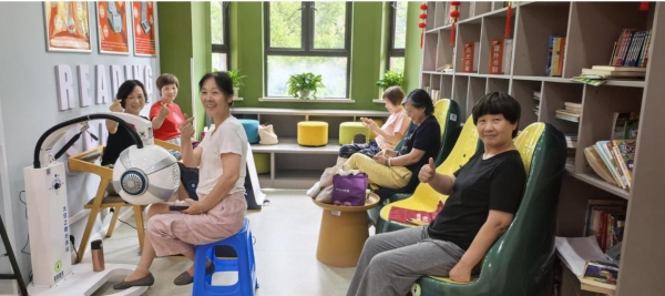 构筑“物业+康养”健康服务新生态，永升服务首个健康小屋上海依云湾亮相