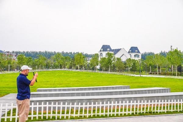 数字赋能8·17北京大兴采育数字时尚小镇葡香盛宴