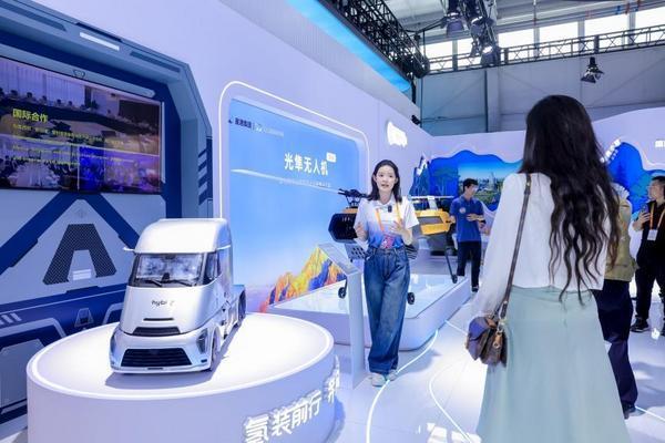 科技赋能文旅 开放成就兴城——2025服贸会大兴展区书写“新国门”发展答卷