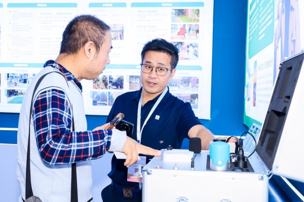 “零号居民”亮相城博会，碧桂园服务为智慧住区加码