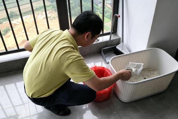“有你们在很安心”——柳州地震中，一群物业人的默默守候