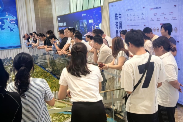 楼市复苏信号凸显，华发股份率先跑出回暖行情