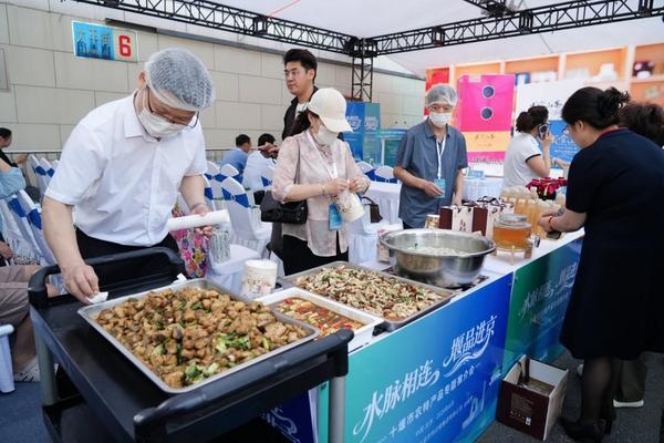 十堰优质农特产品亮相北京物美，邀首都居民共品“堰味”