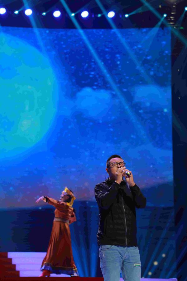 《星光大道》最新周赛来袭 (2).jpg