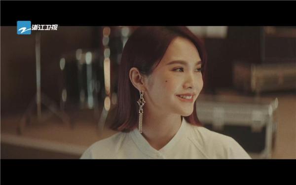 《闪光的乐队》主题曲《Forever Young》MV温暖发布：  音乐不老，音乐人永远年轻！_久之资讯_久之网