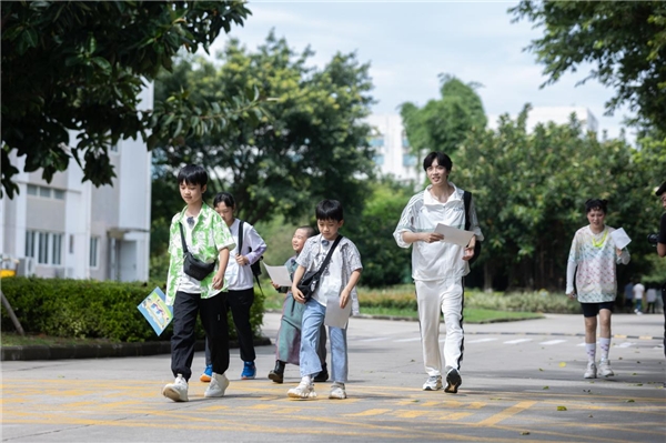 多果肤儿童洗护助力深圳卫视《最强小孩》厦门开机