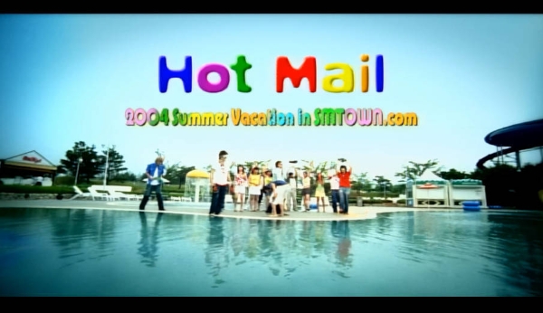 SMTOWN夏日颂《Hot Mail》Remaster MV公开 吸引关注