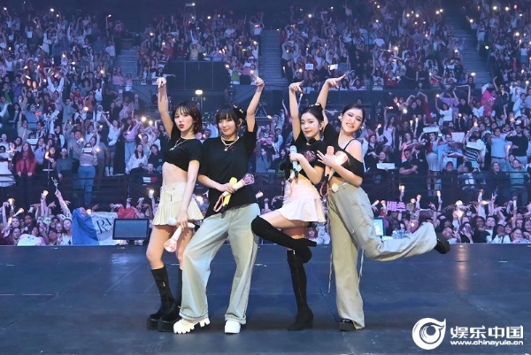 Red Velvet法国巴黎演唱会图片.jpg