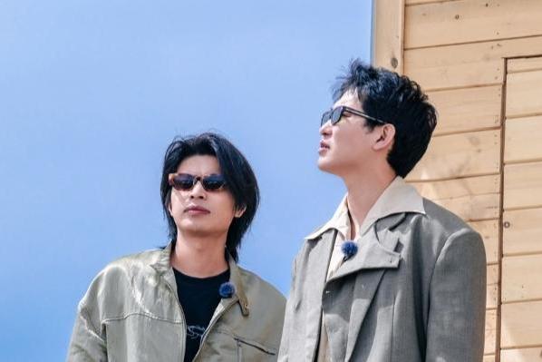 《桃花坞5》回忆杀大放送！650电台限时重启，宁静舞厅开业重现复古潮流