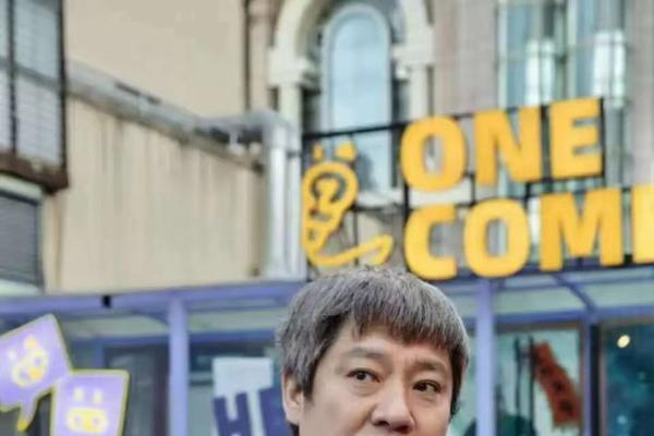 来自成都的郫县豆瓣+上海咖啡 借一出喜剧玩出消费新花样