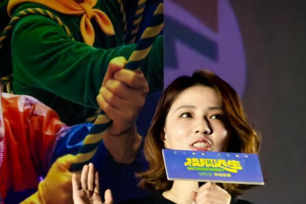 首映礼直接笑崩！张海宇自曝"露腚"名场面 吴昱翰徐璐当场拜师学喜剧