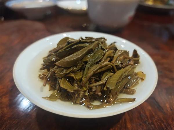 那卡王2014年千年古韵，精挑古树茶，混合型木质香，高雅甜醇