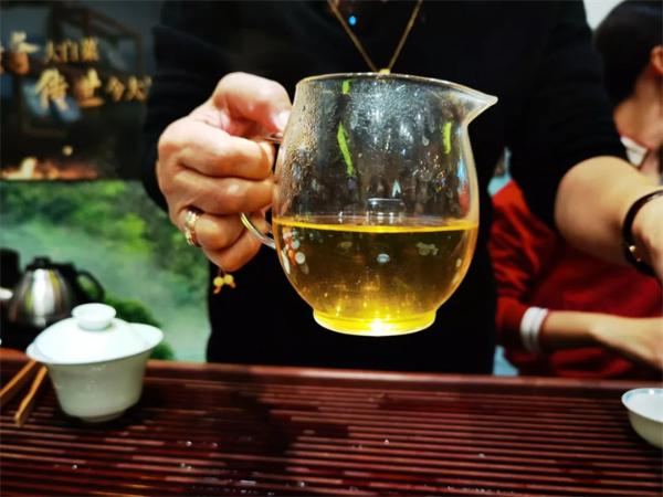 传承系列的普洱茶，真的能重现经典吗？