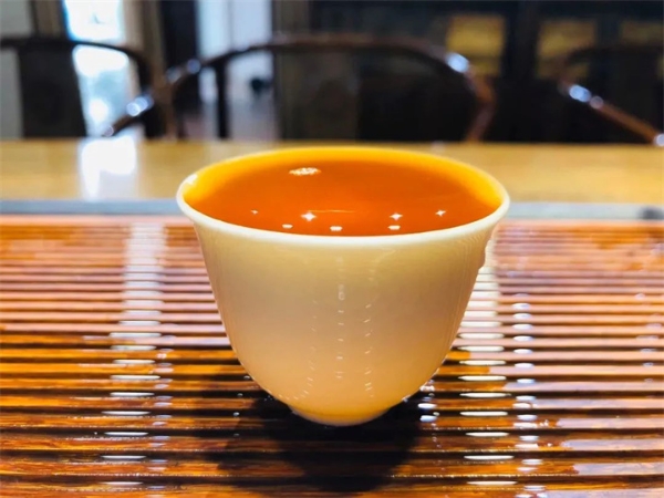 老茶就一定比新茶好喝吗？