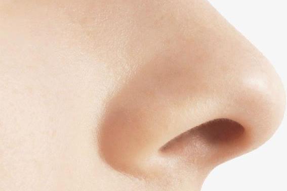 频繁挖鼻孔或增加患病风险|频繁挖鼻孔或增加患病风险！频繁挖鼻孔的危害有哪些？清理鼻孔