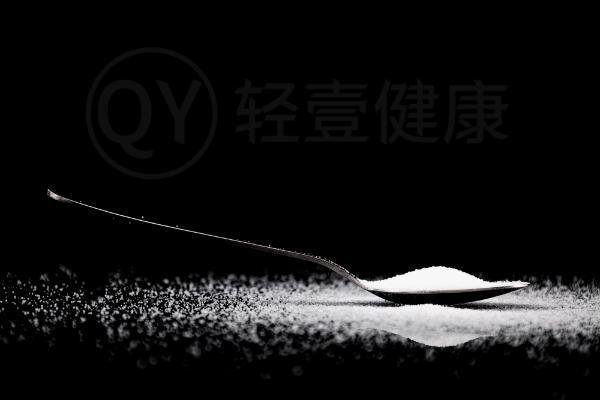 海盐敷肚子的功效有哪些？