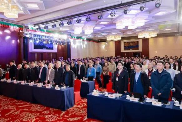 董建华院士学术传承创新分会揭牌，扬子江药业助力中医药传承创新 