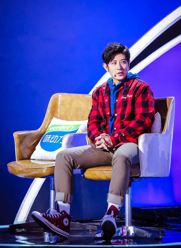 高晓攀奇迹时刻蝉联冠军生活阅历丰富成就游戏高手