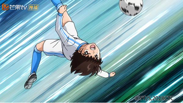 (足球小将)开始第一次踢球,还为了练习小次郎的"猛虎射门"甚至骨折