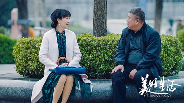 在北京,波士顿两地跨国取景,吸引了张嘉译,李小冉,宋丹丹,牛莉,李乃文