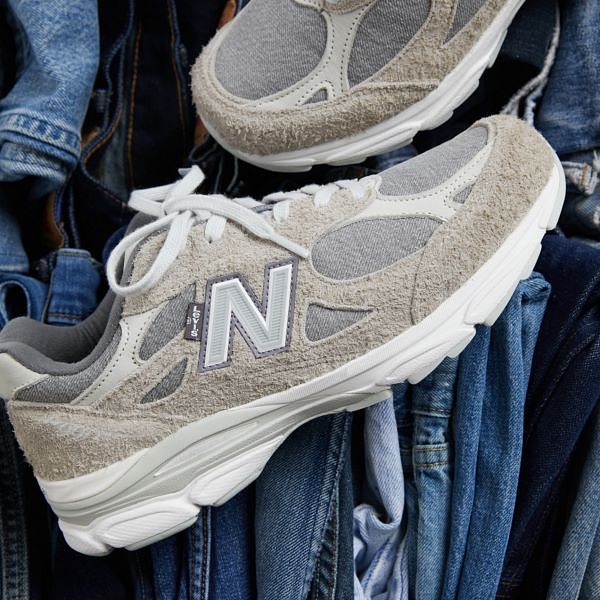 LEVI’S X NEW BALANCE联名爆款球鞋即将发售！经典990v3低调米灰、湖蓝，鞋迷赶紧冲！