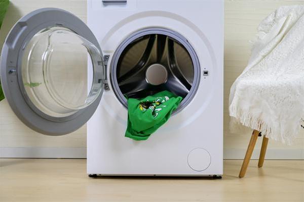 想要洗烘干护一“机”俱全？试试TCL这台国民洗衣机T10！