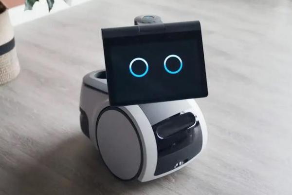 带屏HomePod、桌面机器人，苹果将与比亚迪合作在越生产新品