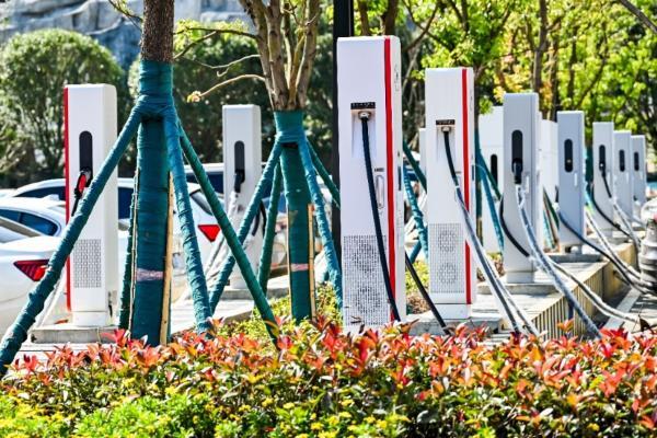 以花江峡谷大桥为起点，看见数智贵州“新高度”