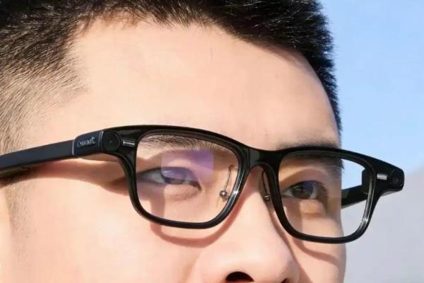 AI眼镜首次入选国补 最高补贴500元 消费与产业双重受益