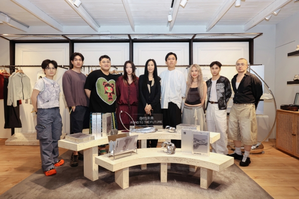 Salomon萨洛蒙「未来之路」企划正式亮相小白楼：以先锋设计对话未来，重塑户外美学新边界